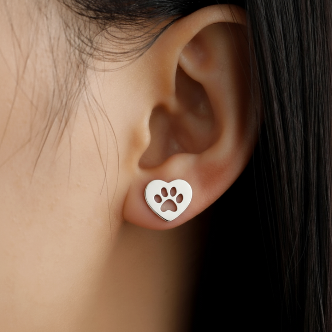 Heart Devotion Earrings - Silver